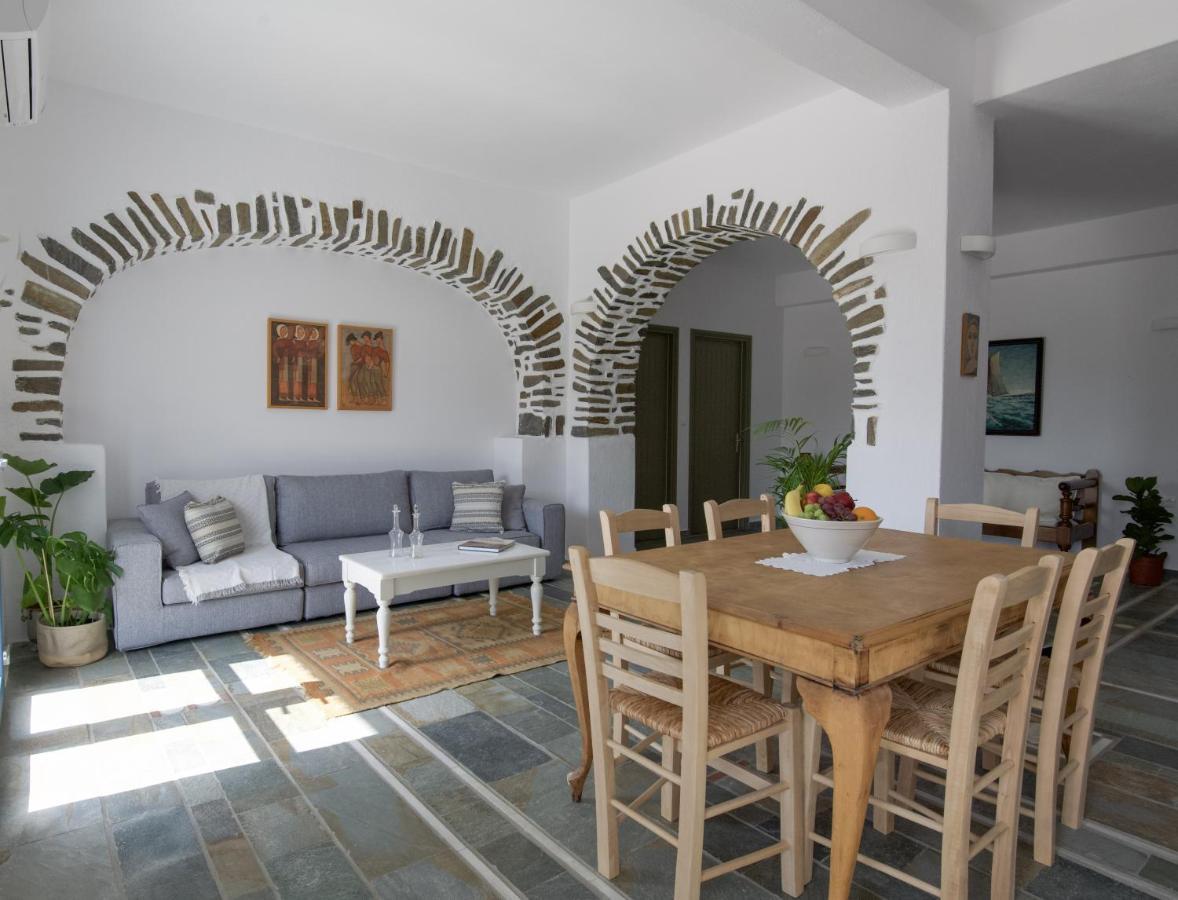 Anthemion Paros - Villas & Suites 阿吉亚艾里尼帕罗 外观 照片