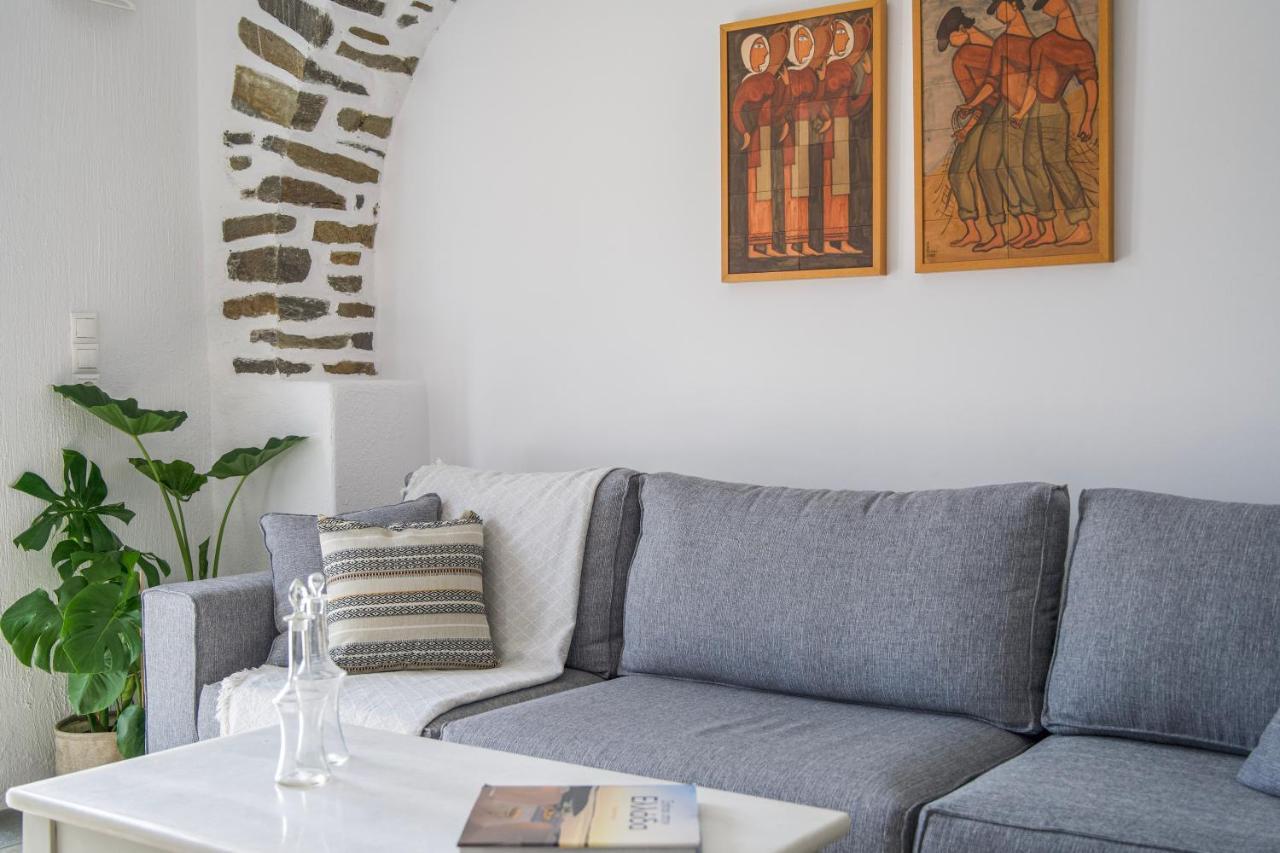Anthemion Paros - Villas & Suites 阿吉亚艾里尼帕罗 外观 照片
