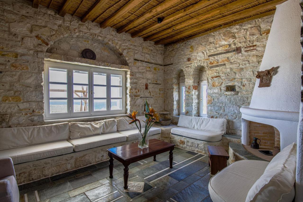 Anthemion Paros - Villas & Suites 阿吉亚艾里尼帕罗 外观 照片
