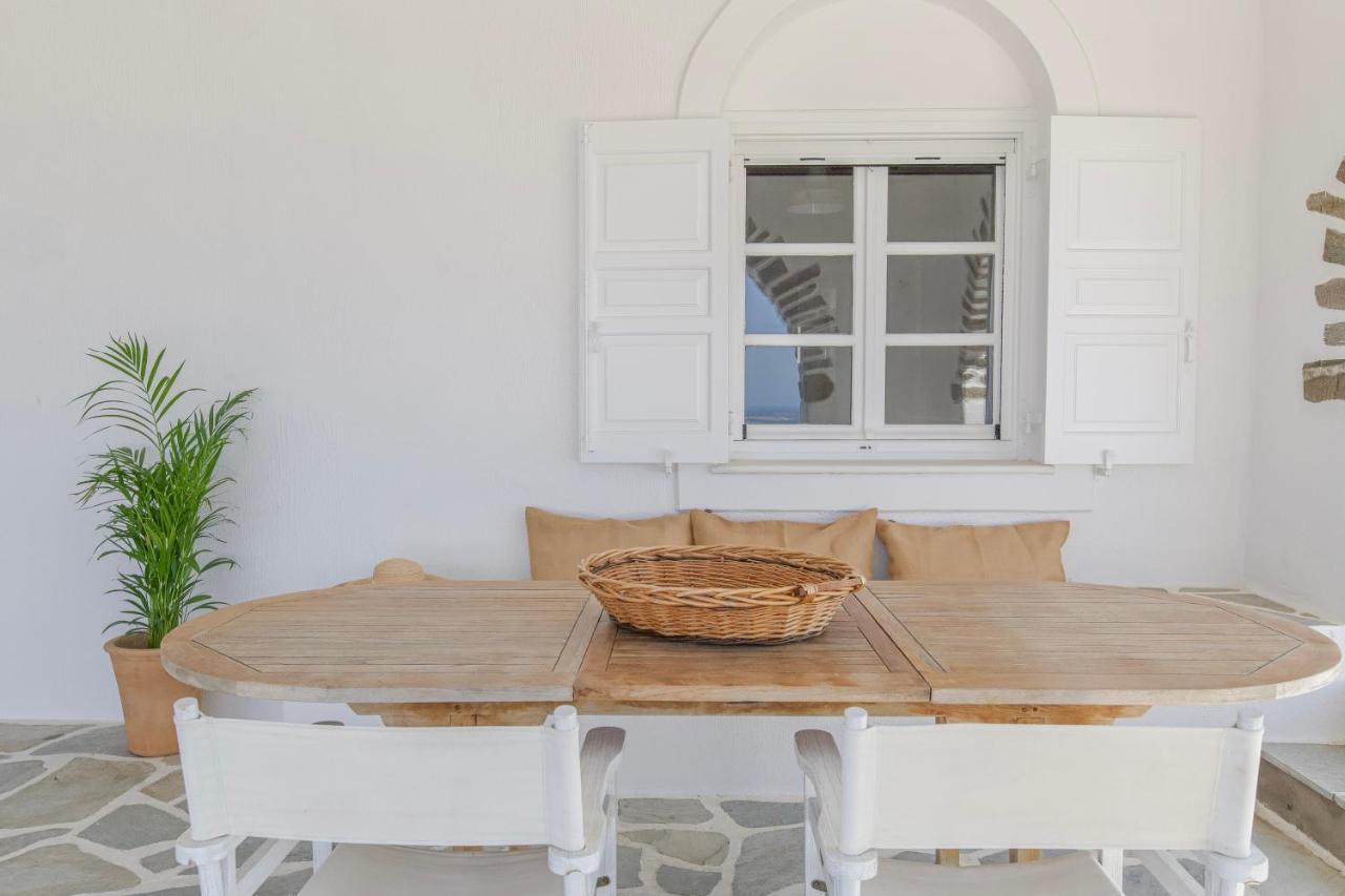 Anthemion Paros - Villas & Suites 阿吉亚艾里尼帕罗 外观 照片