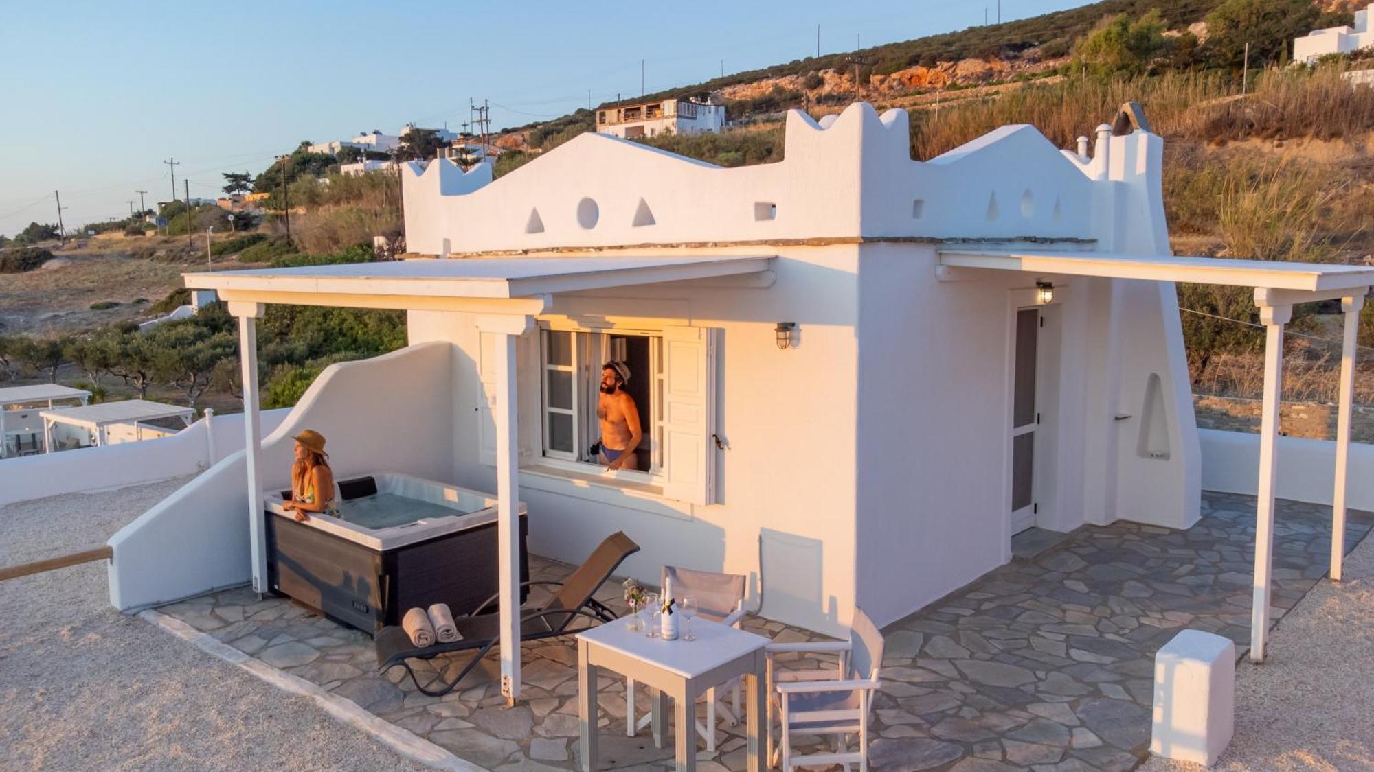 Anthemion Paros - Villas & Suites 阿吉亚艾里尼帕罗 外观 照片